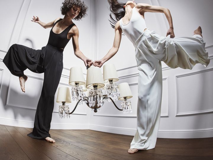 Люстра с абажурами в классическом интерьере, Baccarat