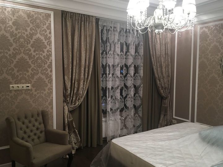 Шторы и тюль из тканей Голд Текстиль в спальне