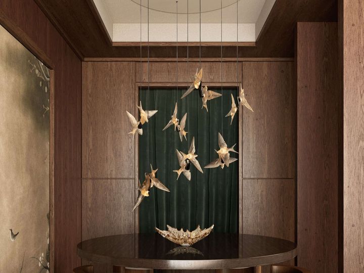 Потолочный светильник с хрустальными ласточками, Lalique